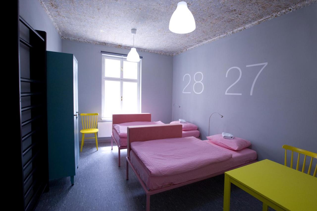 Hostel U Zlateho Kohouta กรอมเมียร์ริช ภายนอก รูปภาพ